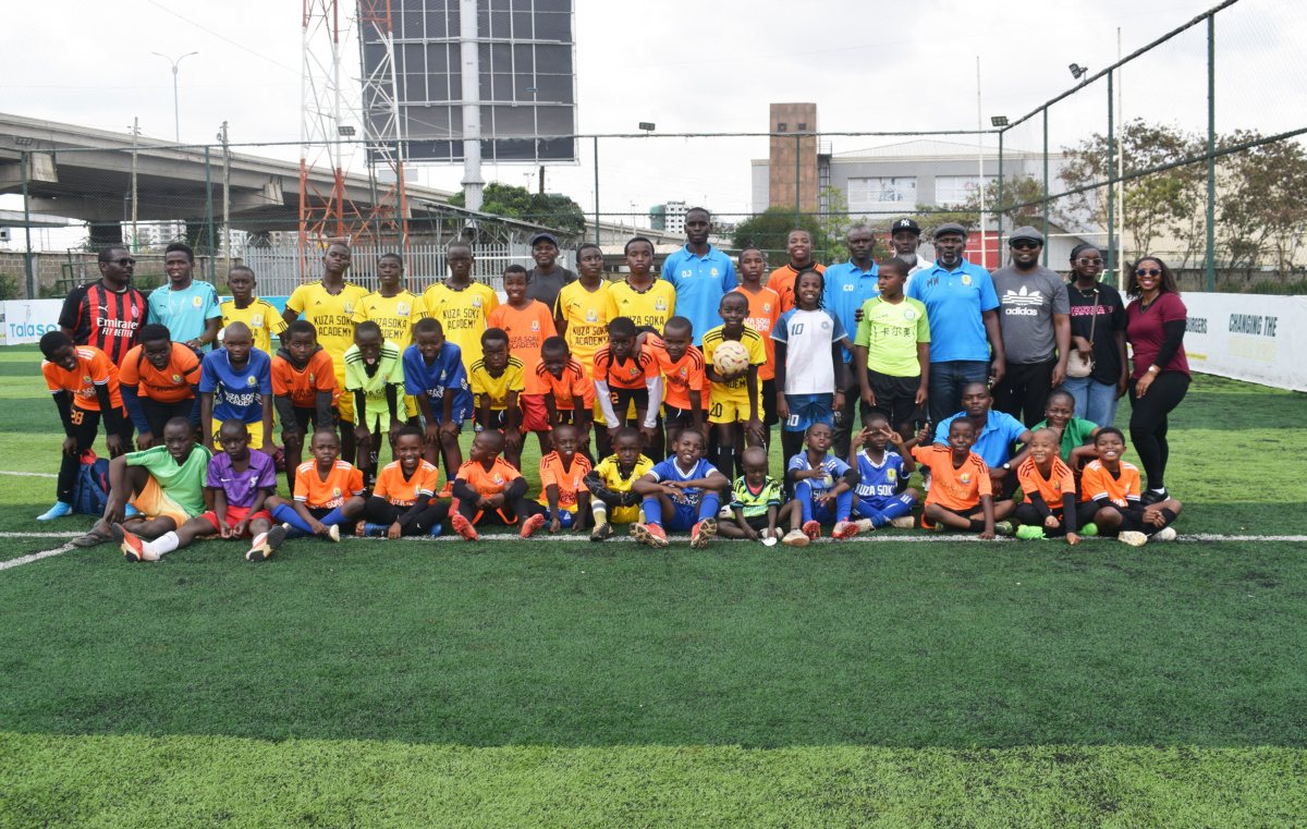 Kuza Soka Academy squad and coaches